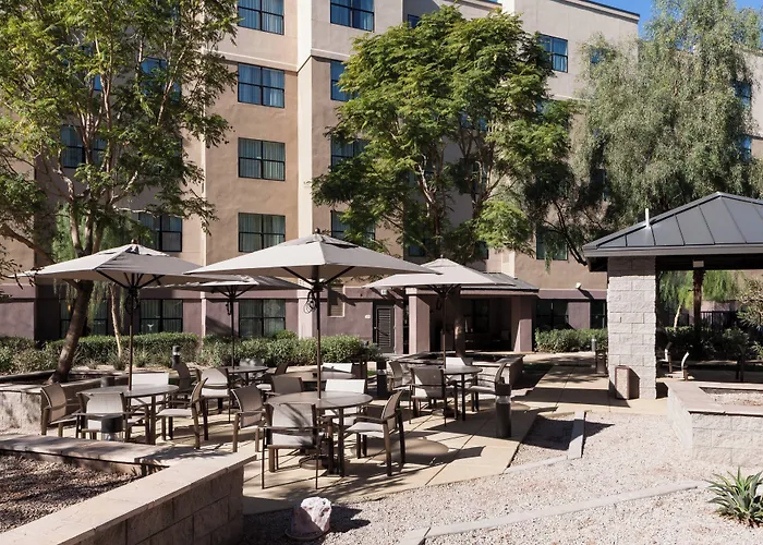 North Happy Valley Hotel 3*